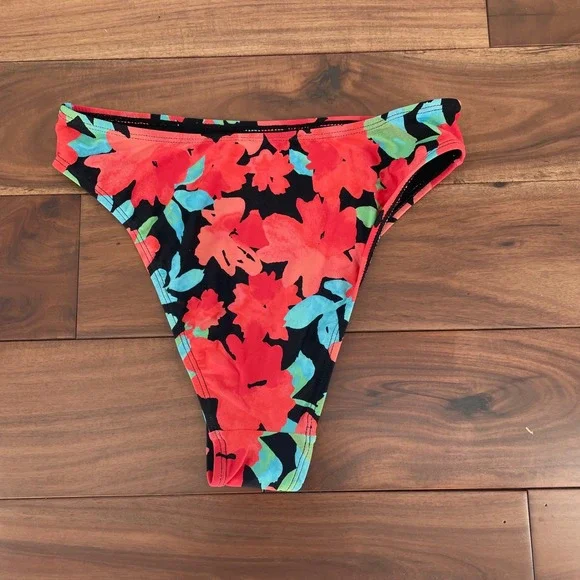 Lulus Floral Print High‎ Waisted Bikini Bottoms Red Black Blue Size M - Picture 4 of 7